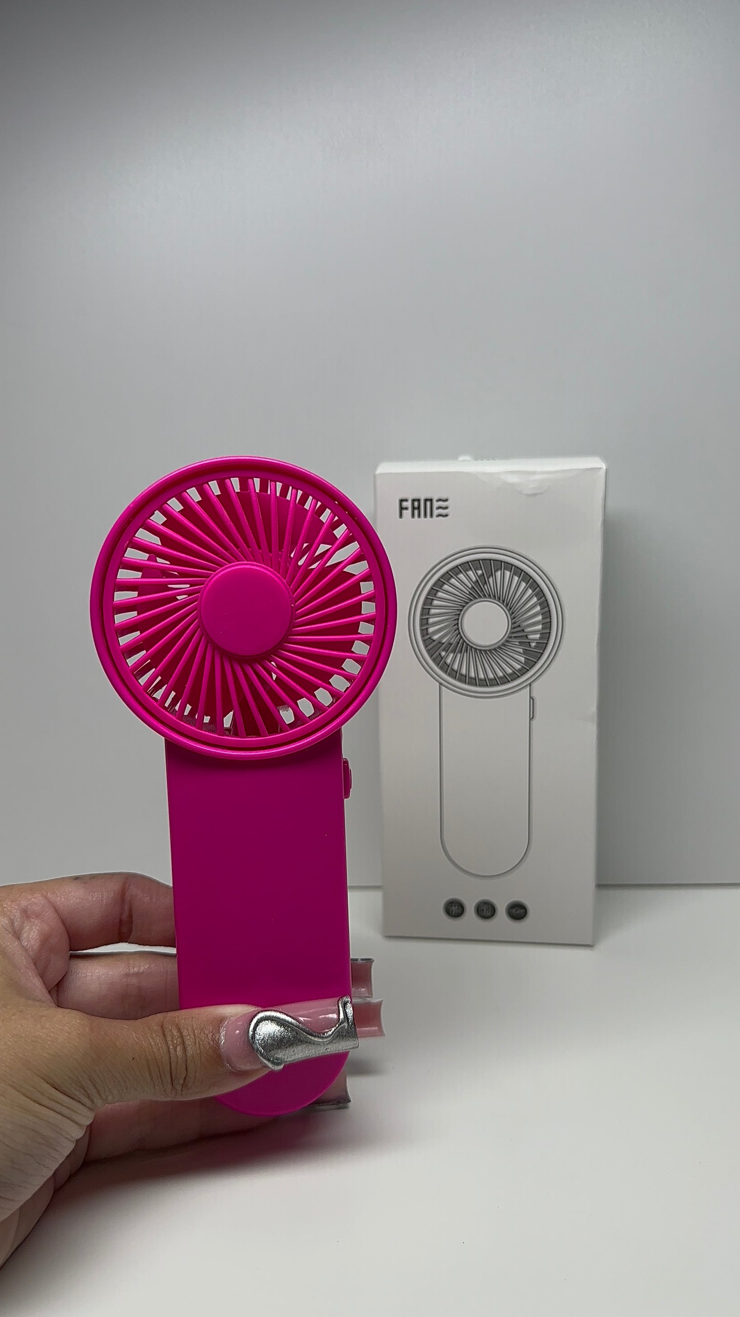 Lash Fans